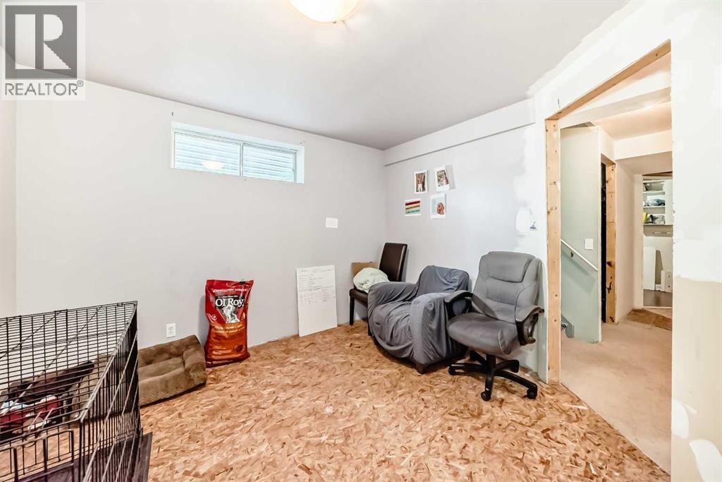 57 Martinvalley Way Ne, Calgary, Alberta  T3J 4A2 - Photo 33 - A2249749