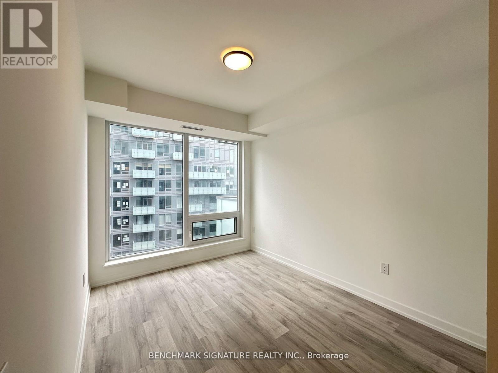 S703 - 8 Olympic Garden Drive, Toronto, Ontario  M2M 0B9 - Photo 3 - C12410727