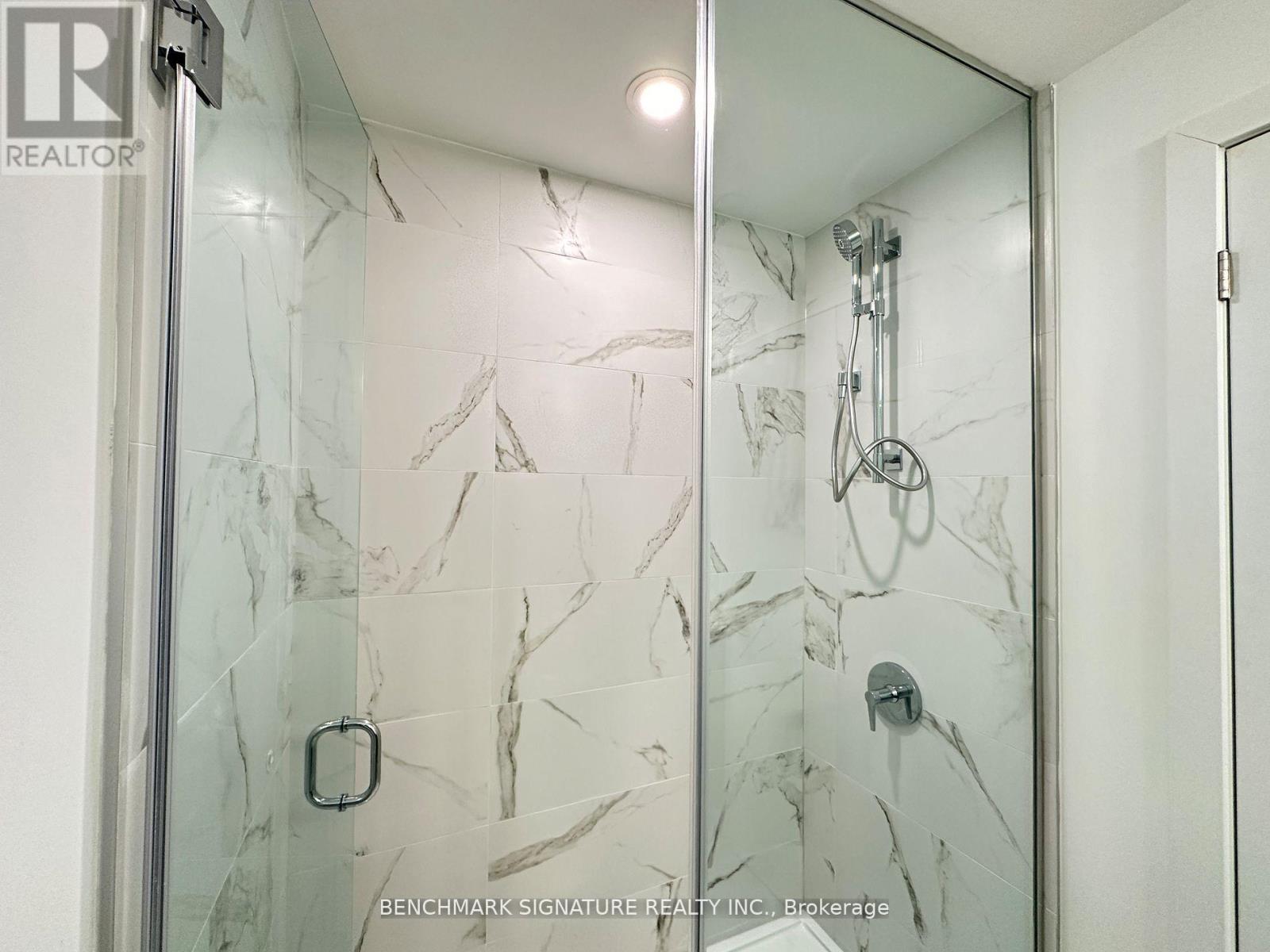 S703 - 8 Olympic Garden Drive, Toronto, Ontario  M2M 0B9 - Photo 9 - C12410727