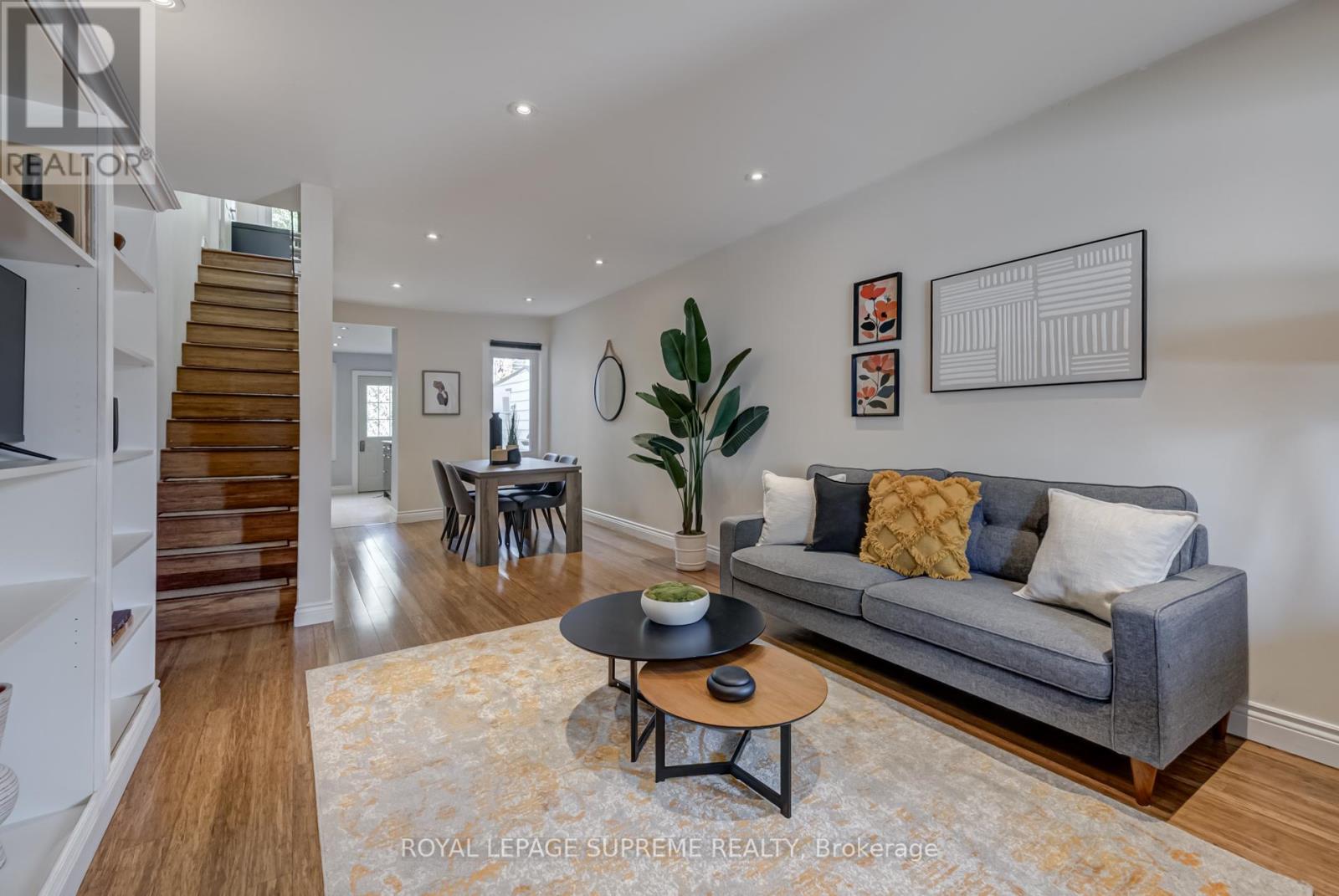 481 Main Street, Toronto, Ontario  M4C 4Y3 - Photo 4 - E12410668