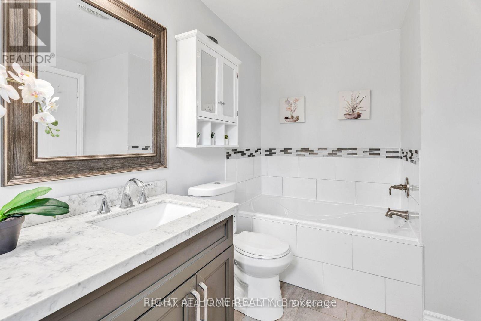 150 Sandringham Drive, Clarington, Ontario  L1E 2G6 - Photo 17 - E12410716
