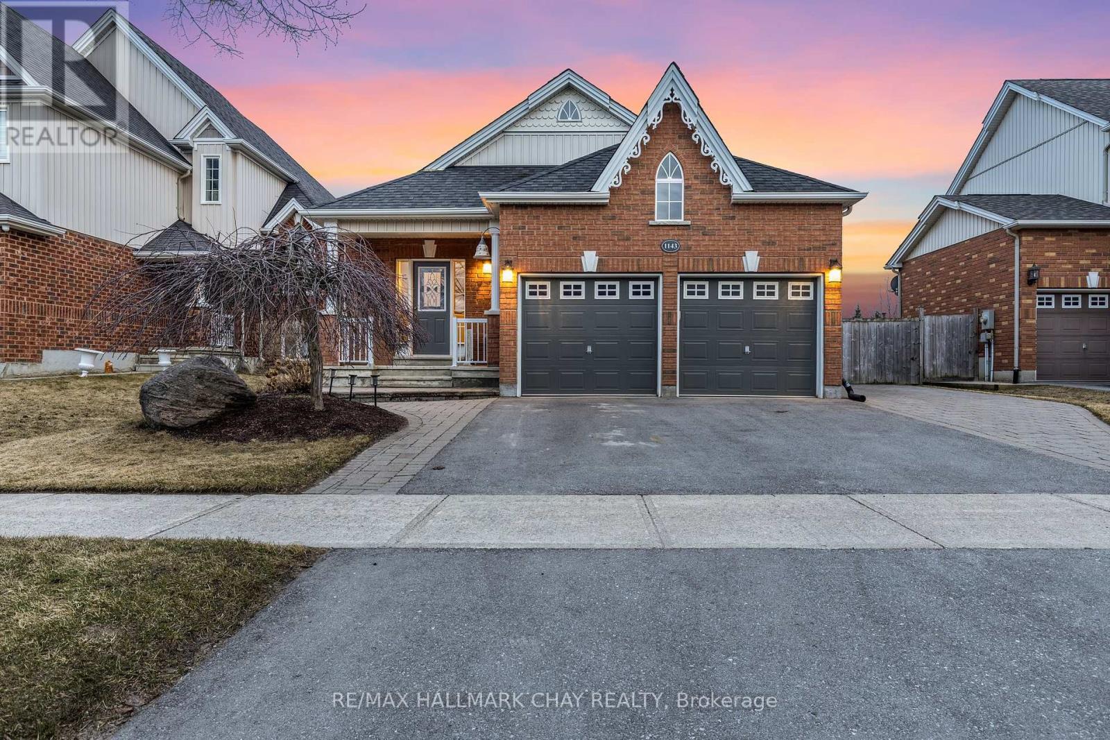 1143 BOOTH AVENUE, Innisfil, Ontario