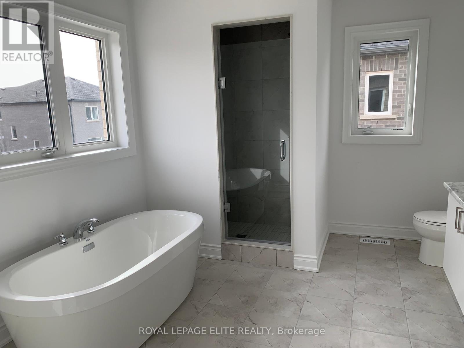23 Amber Drive, Wasaga Beach, Ontario  L9Z 0R9 - Photo 21 - S12410702