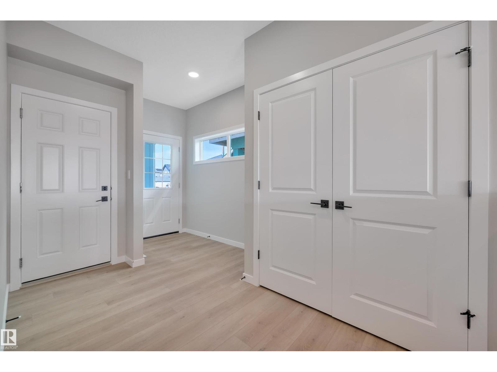 4707 Kinney Rd Sw, Edmonton, Alberta  T6W 5P2 - Photo 6 - E4431172