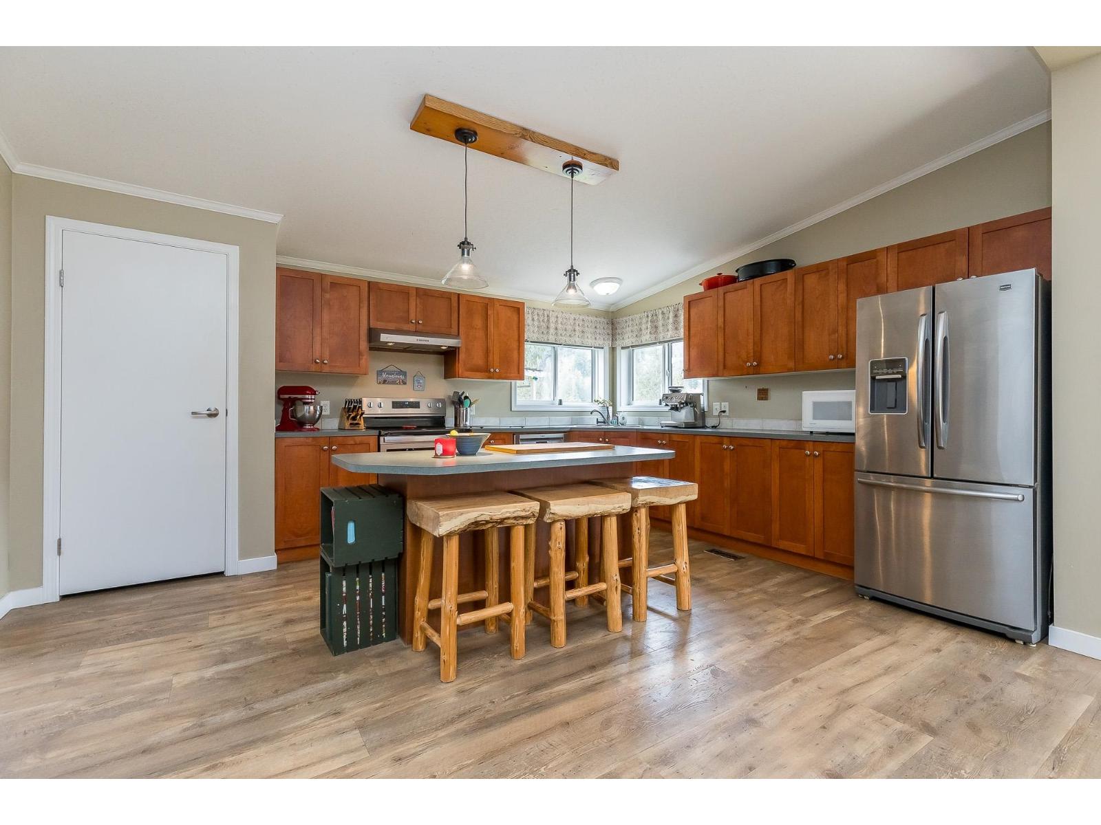 48522 Elk View Road, Ryder Lake, Chilliwack, British Columbia  V4Z 1H1 - Photo 5 - R3049271