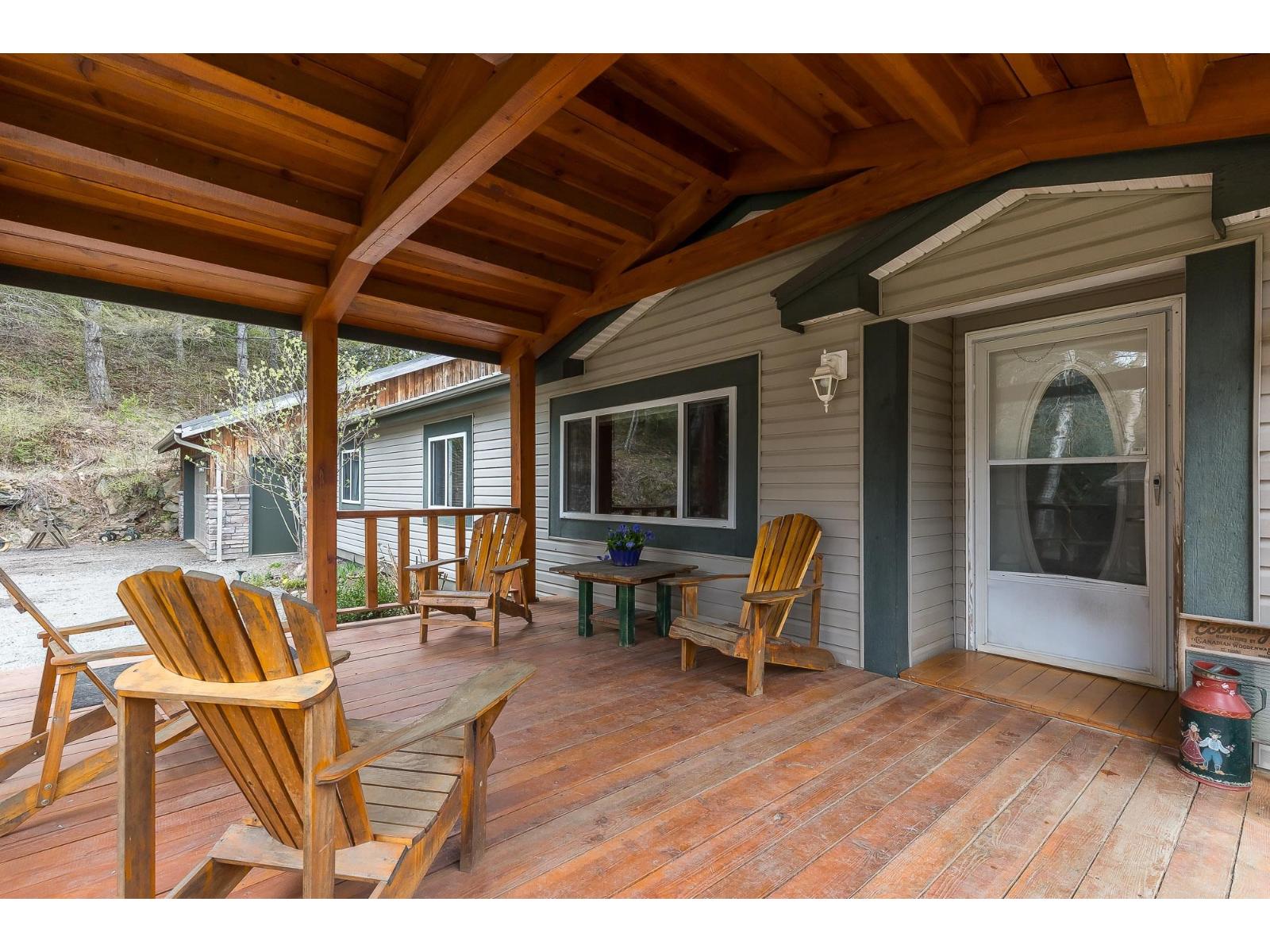48522 Elk View Road, Ryder Lake, Chilliwack, British Columbia  V4Z 1H1 - Photo 3 - R3049271