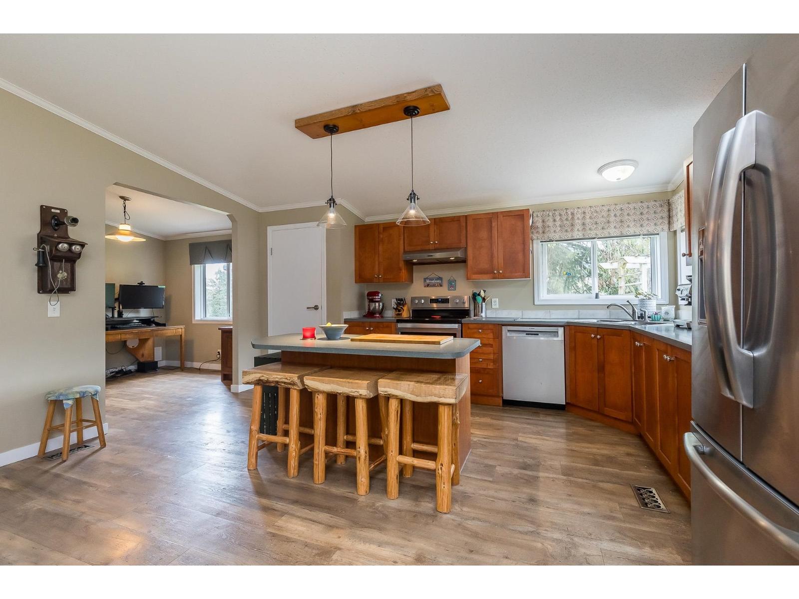 48522 Elk View Road, Ryder Lake, Chilliwack, British Columbia  V4Z 1H1 - Photo 6 - R3049271