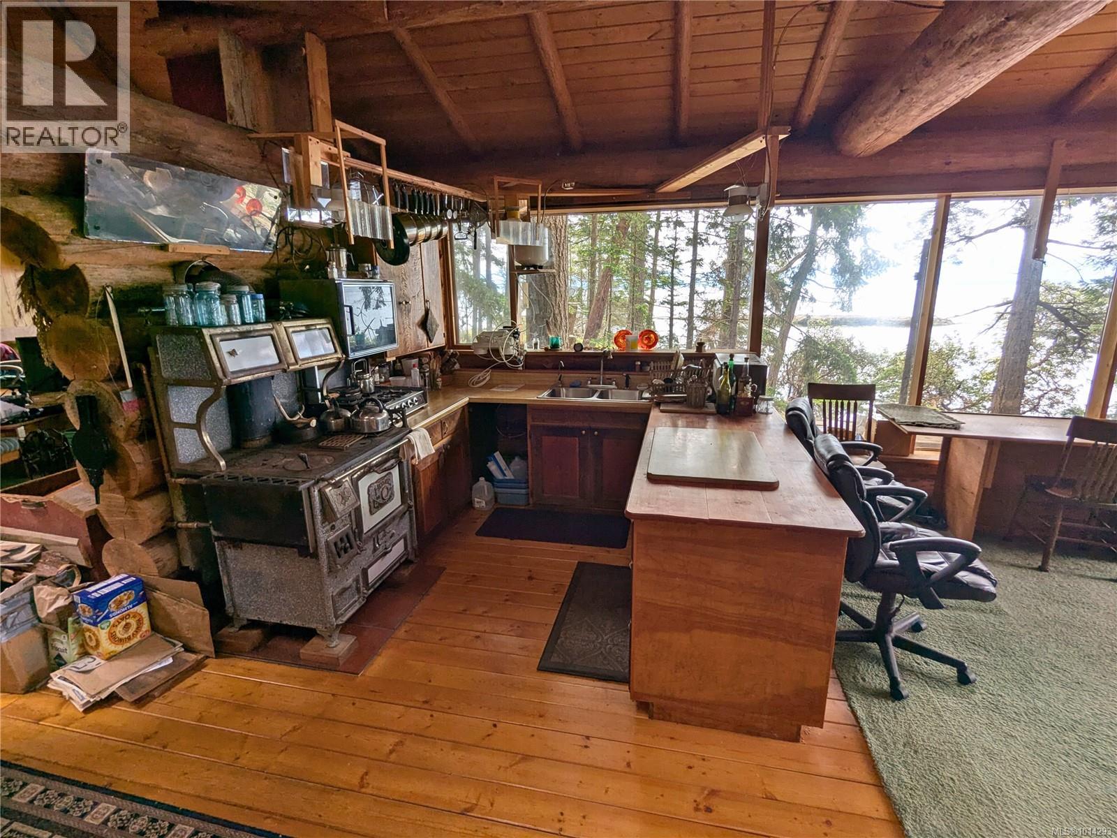 3 Grant Rd, Lasqueti Island, British Columbia  V0R 2J0 - Photo 6 - 1014293