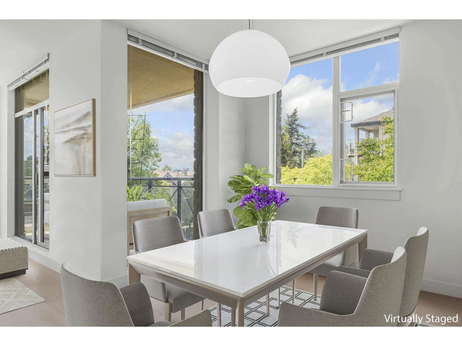 301 15445 Vine Avenue, Surrey, British Columbia  V4B 2T3 - Photo 3 - R3048963