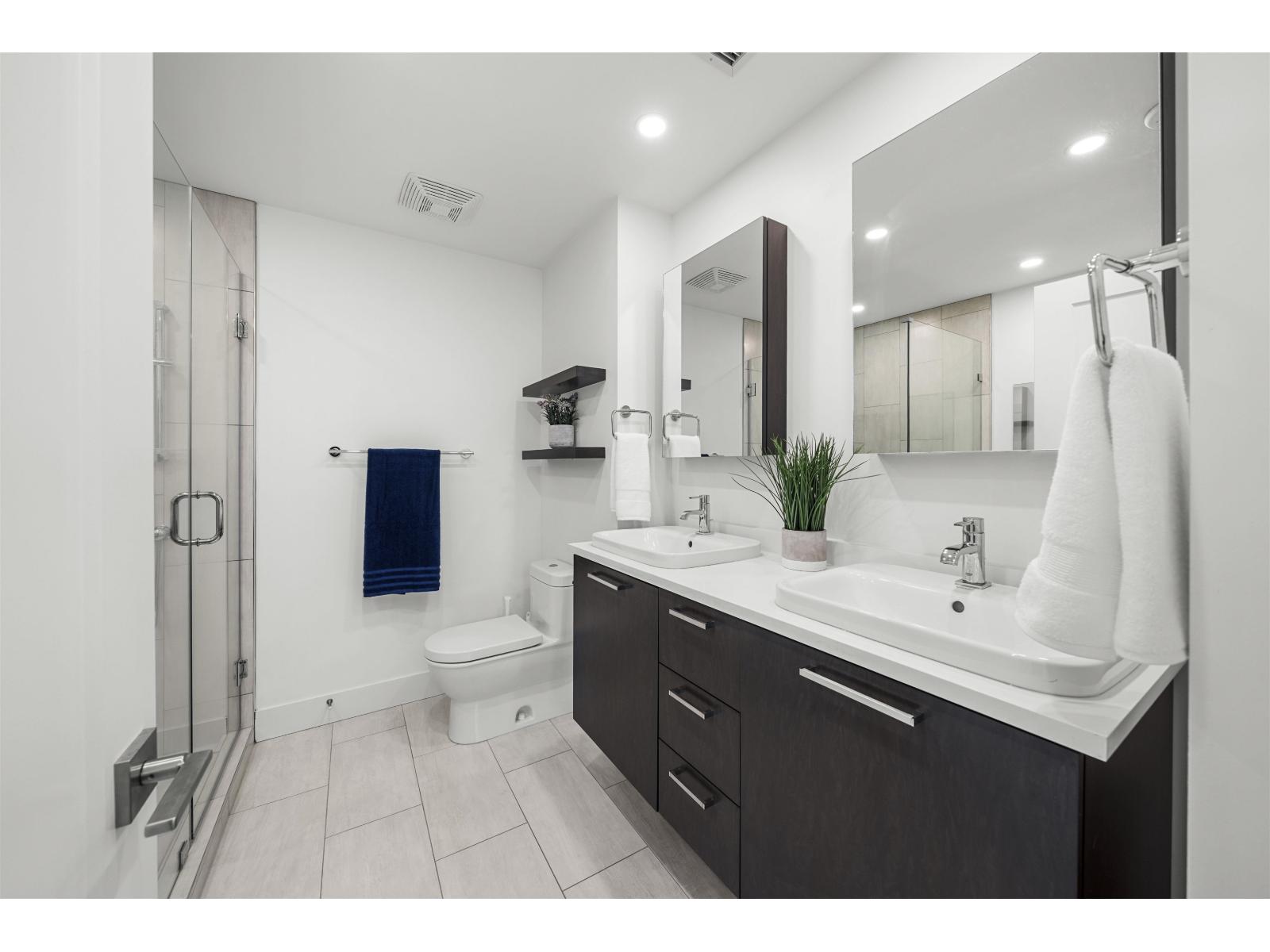 301 15445 Vine Avenue, Surrey, British Columbia  V4B 2T3 - Photo 12 - R3048963