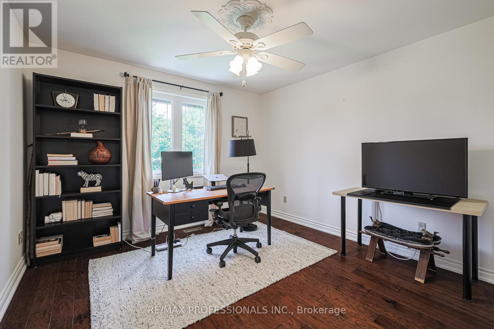 4 Neiltree Court, Toronto, Ontario  M9C 5C3 - Photo 26 - W12410689