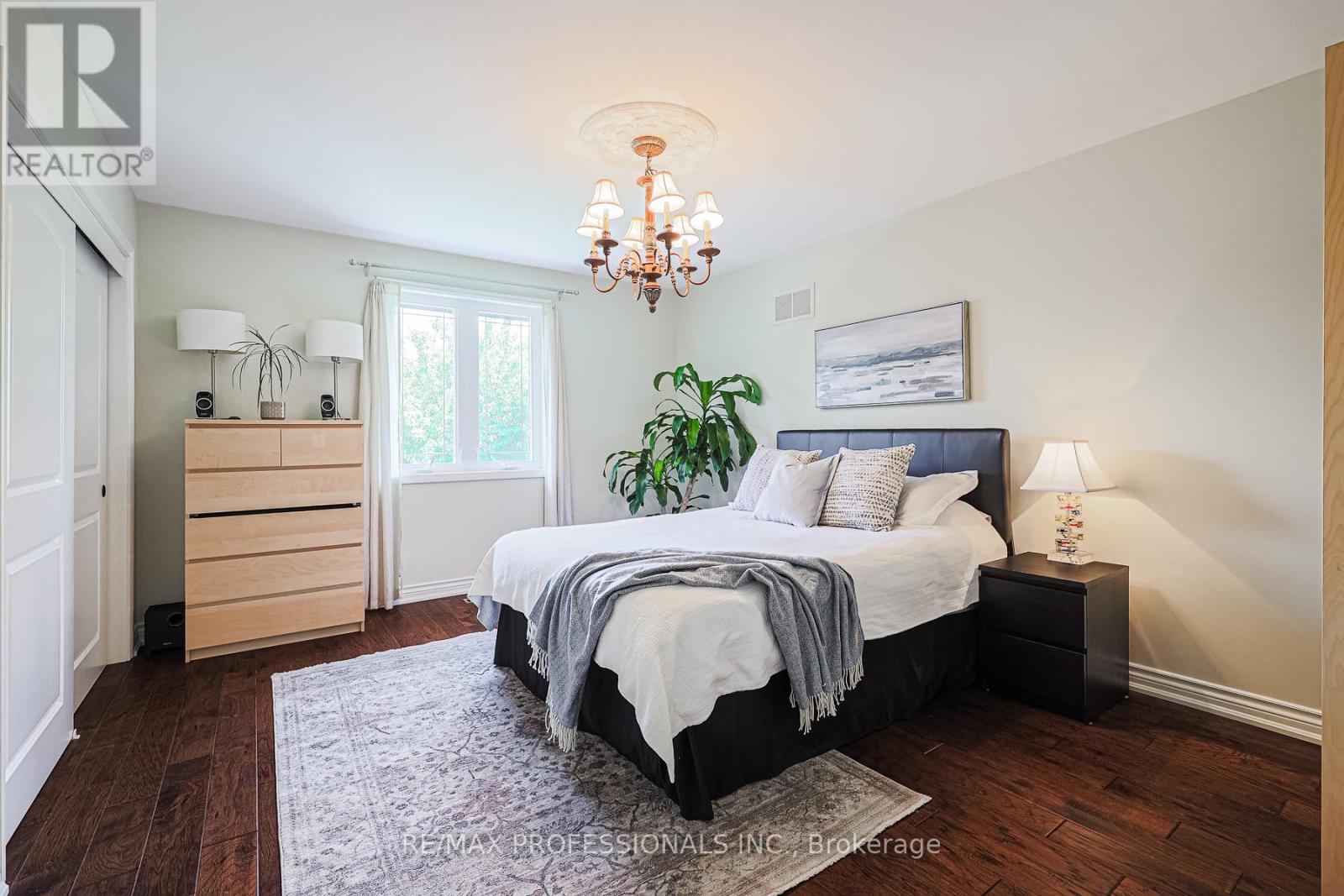 4 Neiltree Court, Toronto, Ontario  M9C 5C3 - Photo 27 - W12410689