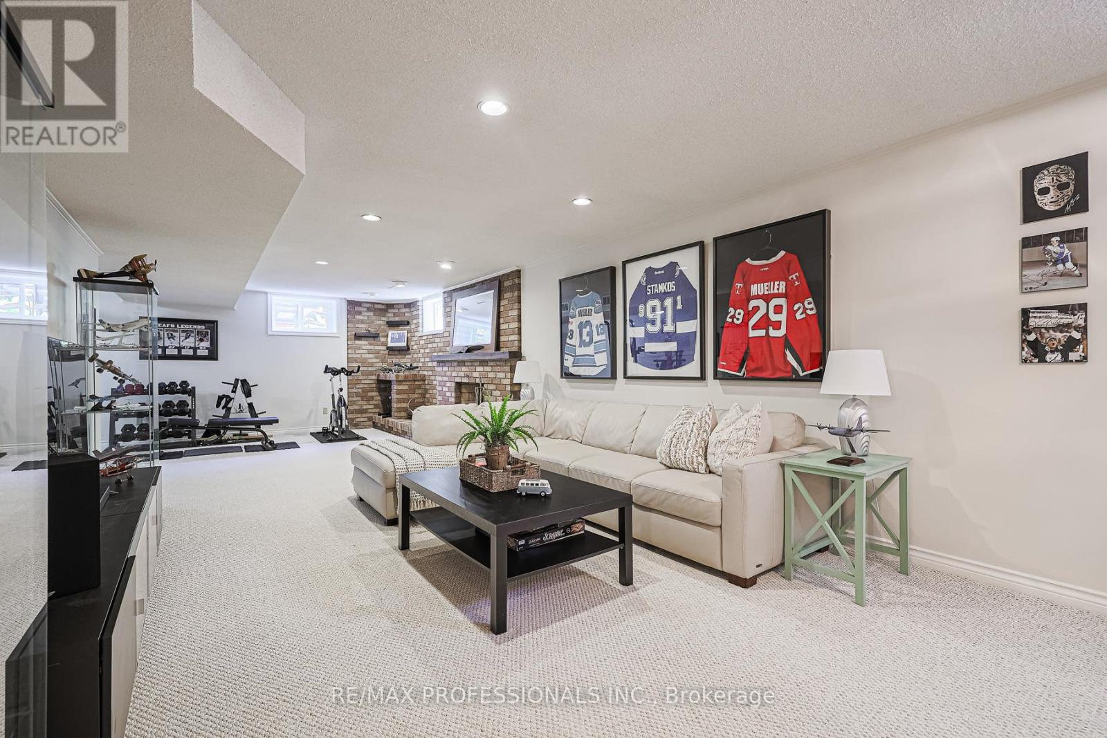4 Neiltree Court, Toronto, Ontario  M9C 5C3 - Photo 36 - W12410689
