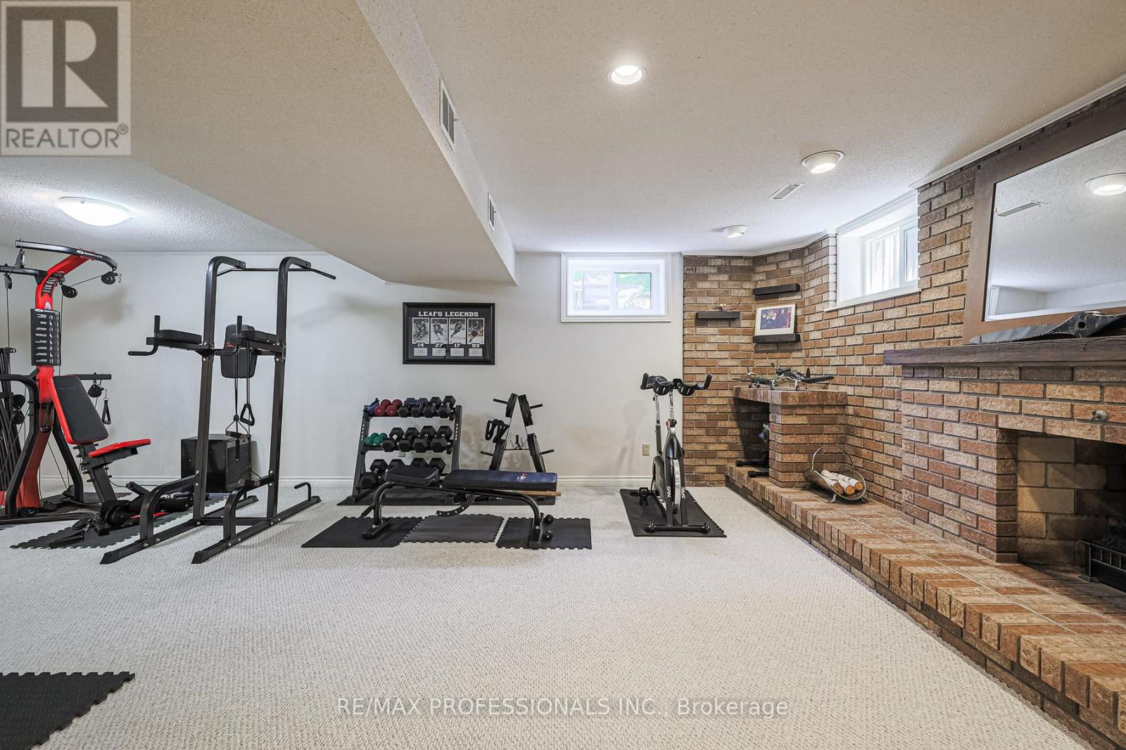 4 Neiltree Court, Toronto, Ontario  M9C 5C3 - Photo 38 - W12410689