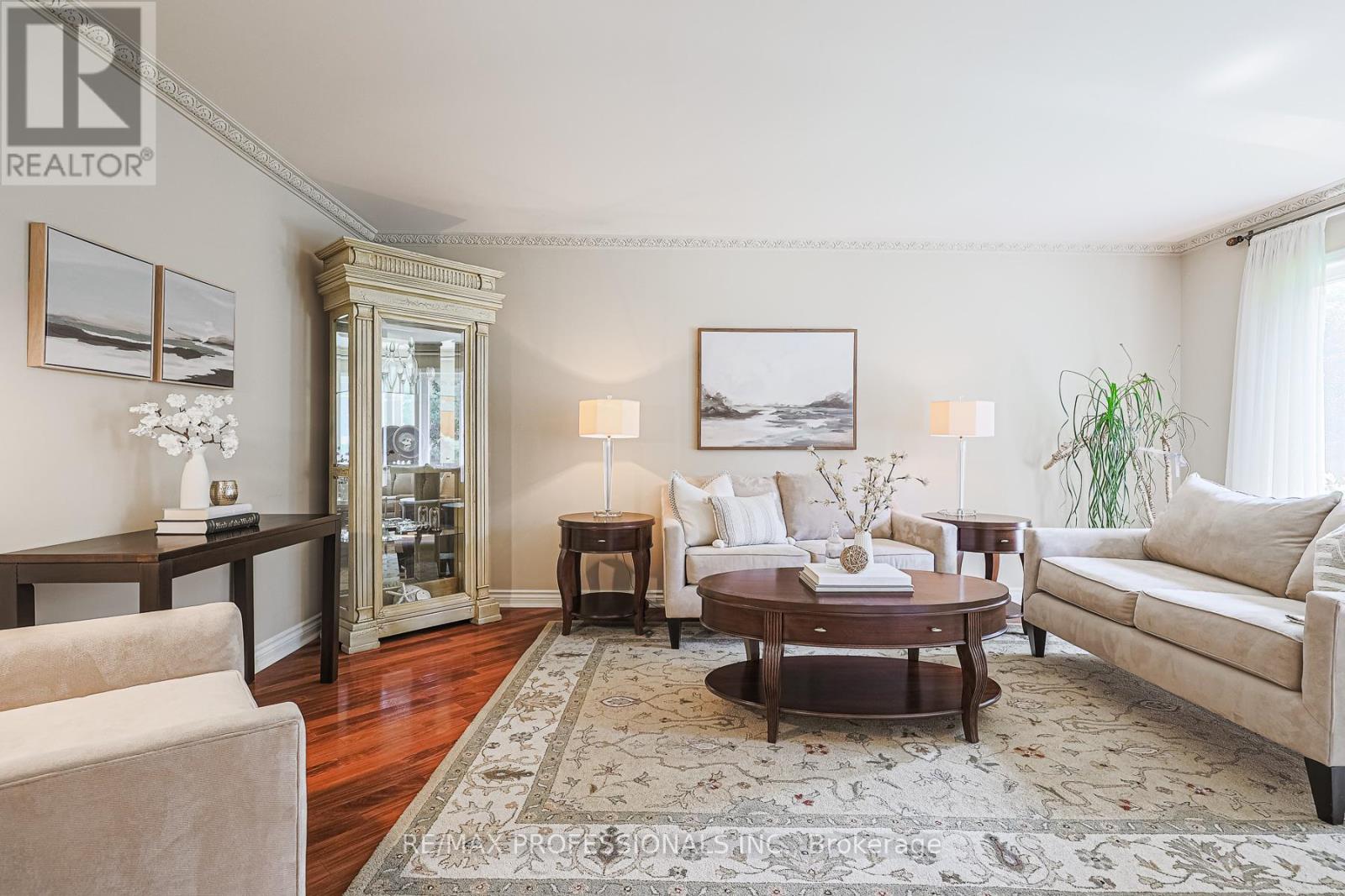 4 Neiltree Court, Toronto, Ontario  M9C 5C3 - Photo 7 - W12410689