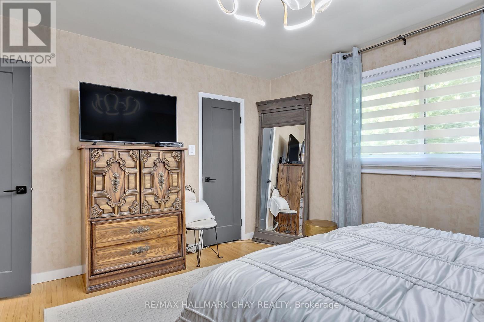 1009 Fairbairn Street, Peterborough, Ontario  K9K 1C1 - Photo 20 - X12410719