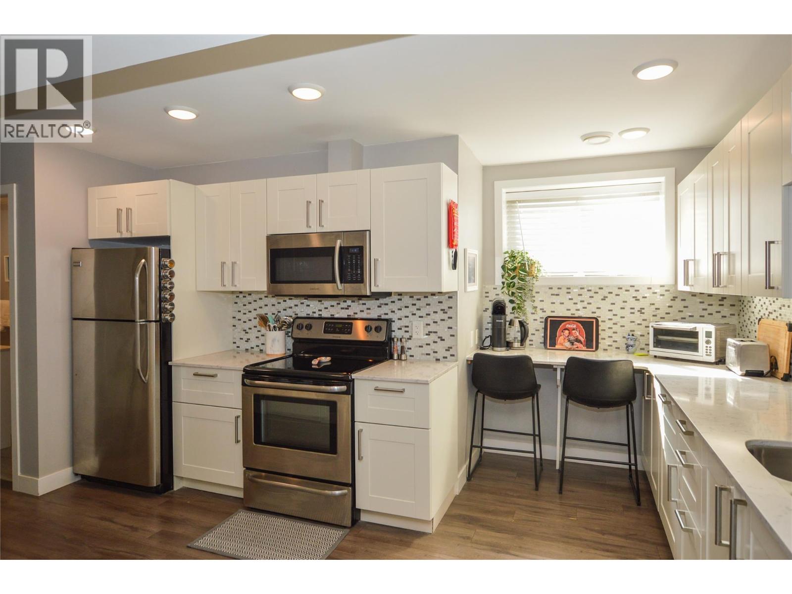 10126 Rand Street, Summerland, British Columbia  V0H 1Z5 - Photo 24 - 10363351