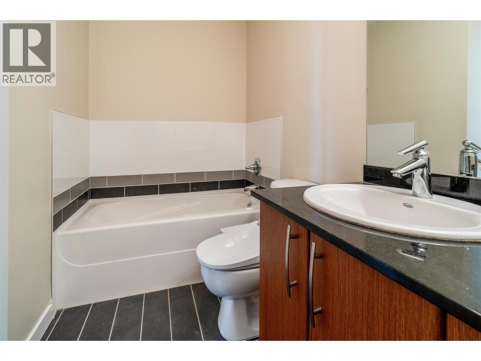 402 7339 Macpherson Avenue, Burnaby, British Columbia  V5J 0B1 - Photo 25 - R3048967