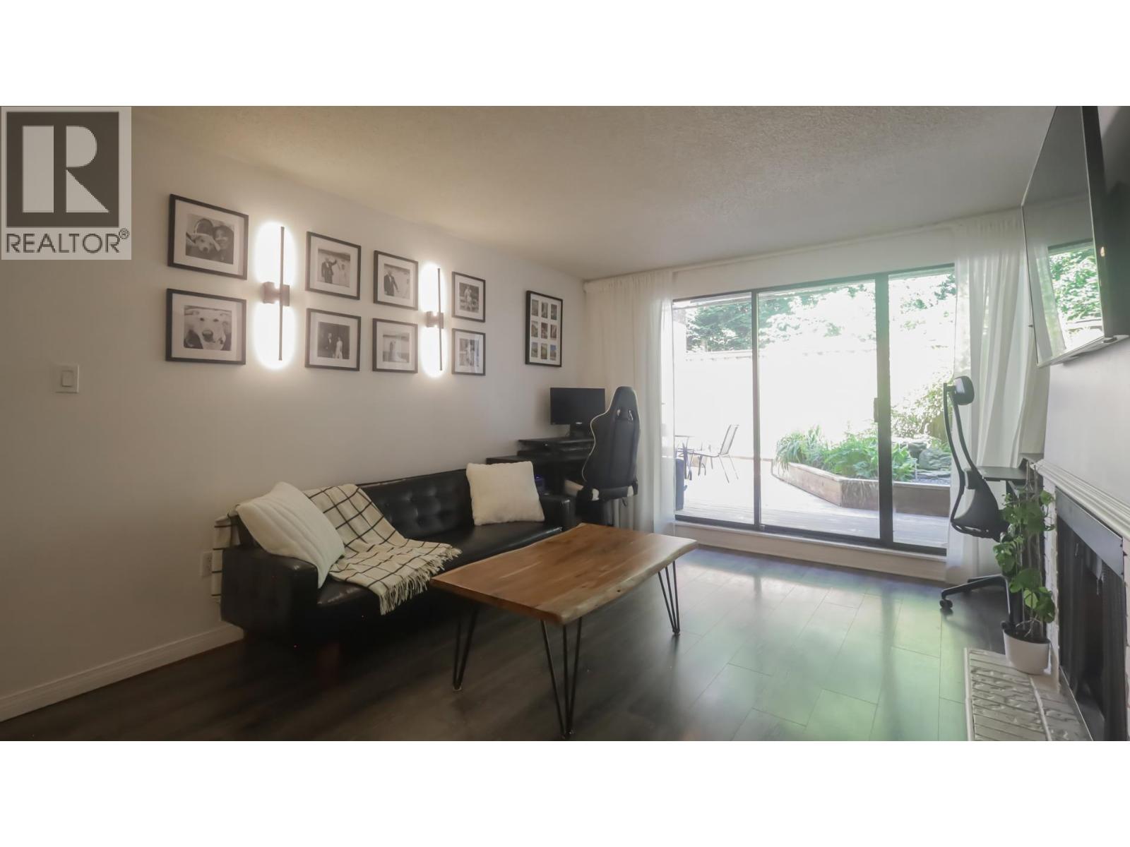 214 5340 Hastings Street, Burnaby, British Columbia  V5B 1R1 - Photo 5 - R3049162