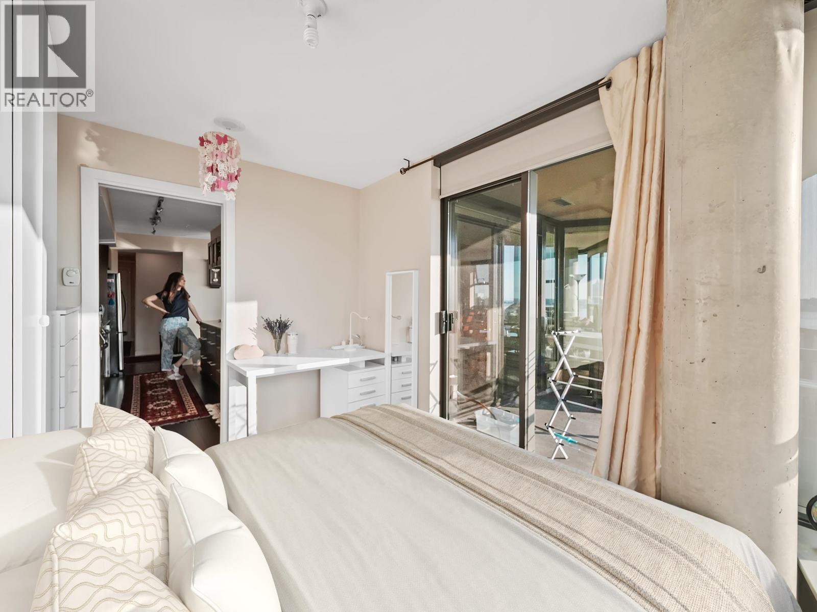 805 683 W Victoria Park, North Vancouver, British Columbia  V7M 0A2 - Photo 23 - R3049210