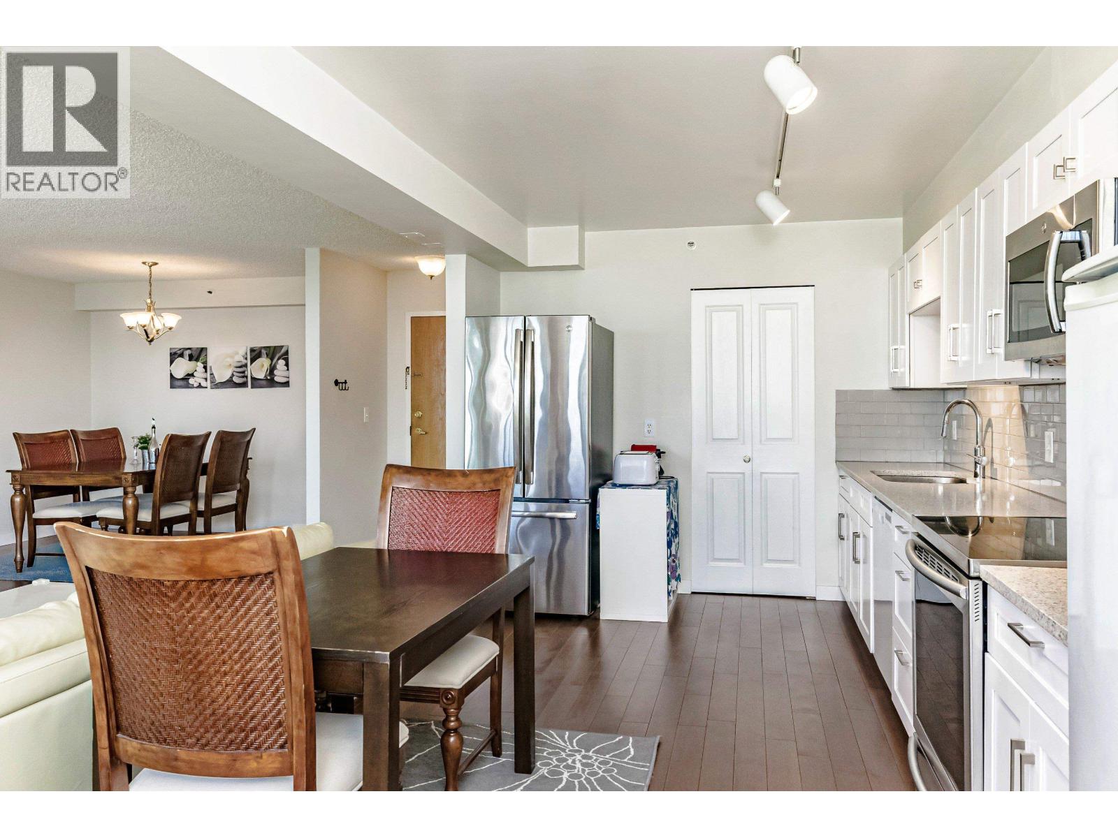 1503 545 Austin Avenue, Coquitlam, British Columbia  V3K 6R4 - Photo 12 - R3049245