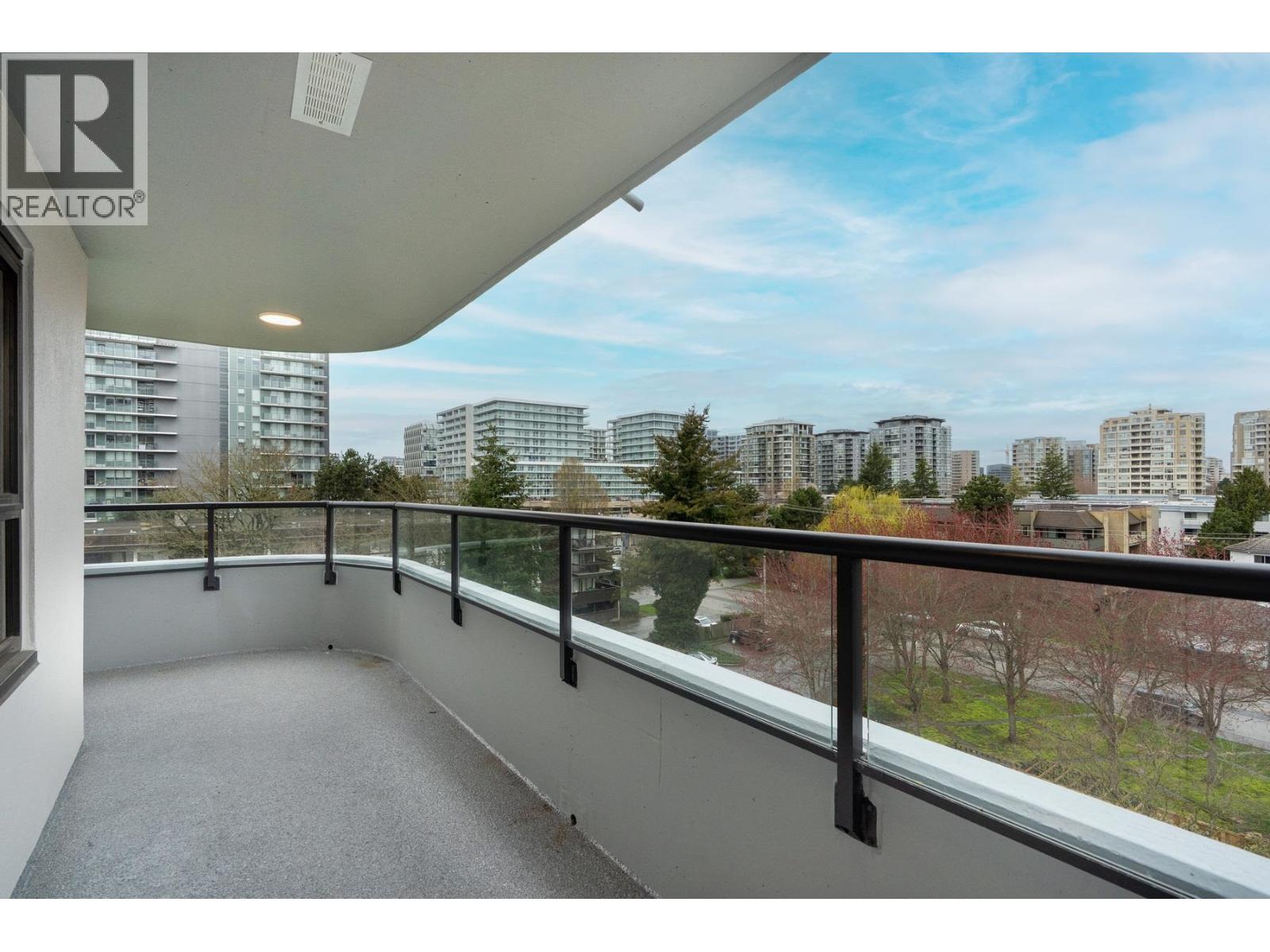 603 6611 Cooney Road, Richmond, British Columbia  V6Y 4C5 - Photo 11 - R3049282