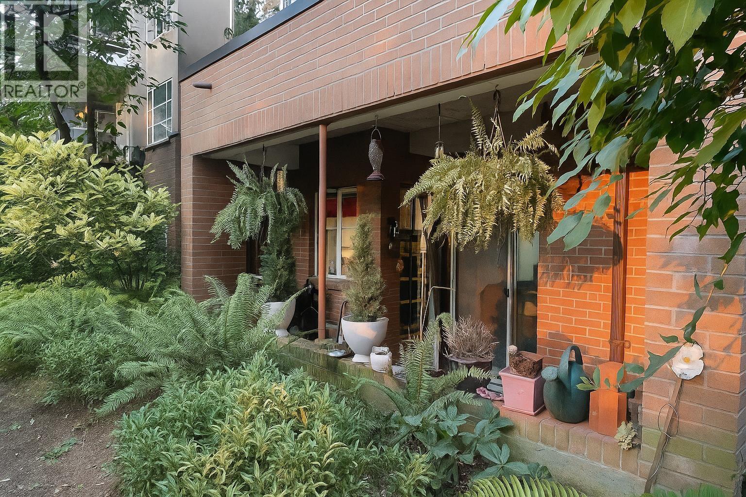 118 12 K De K Court, New Westminster, British Columbia  V3M 6C5 - Photo 31 - R3049304