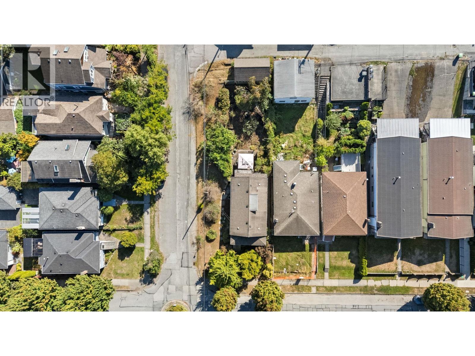 2996 Venables Street, Vancouver, British Columbia  V5K 2R9 - Photo 11 - R3049149