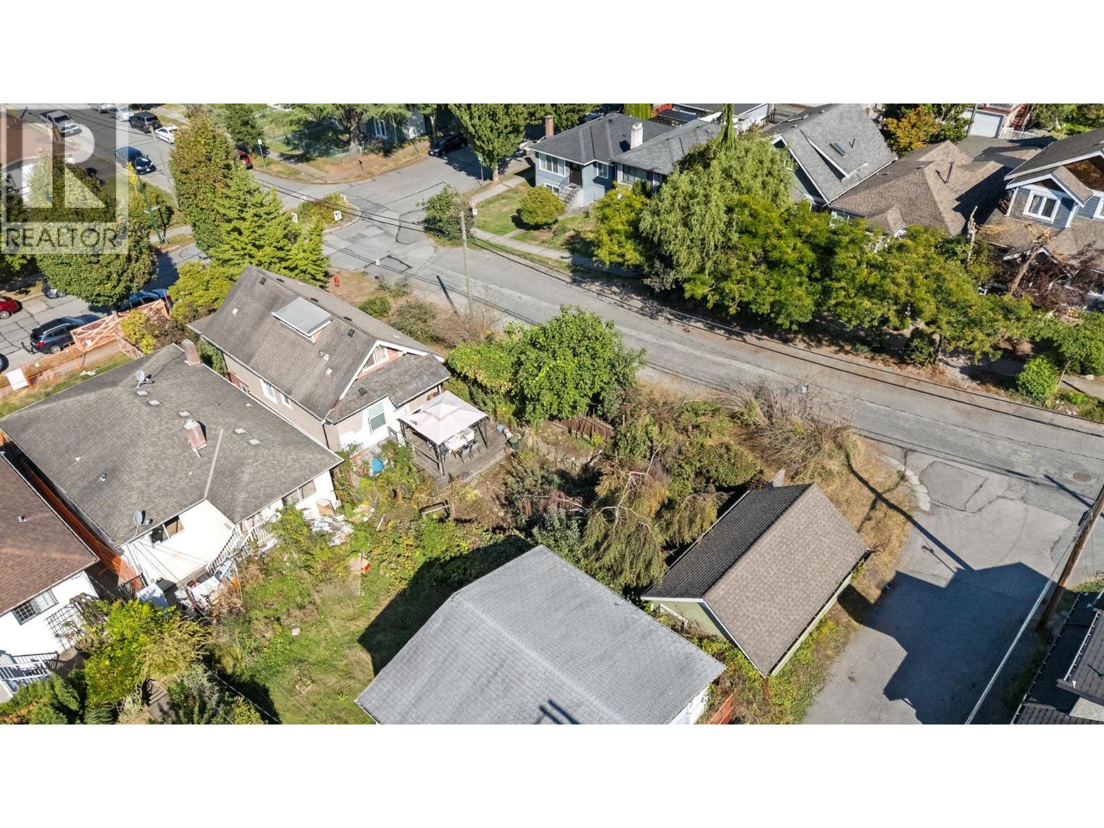 2996 Venables Street, Vancouver, British Columbia  V5K 2R9 - Photo 5 - R3049149