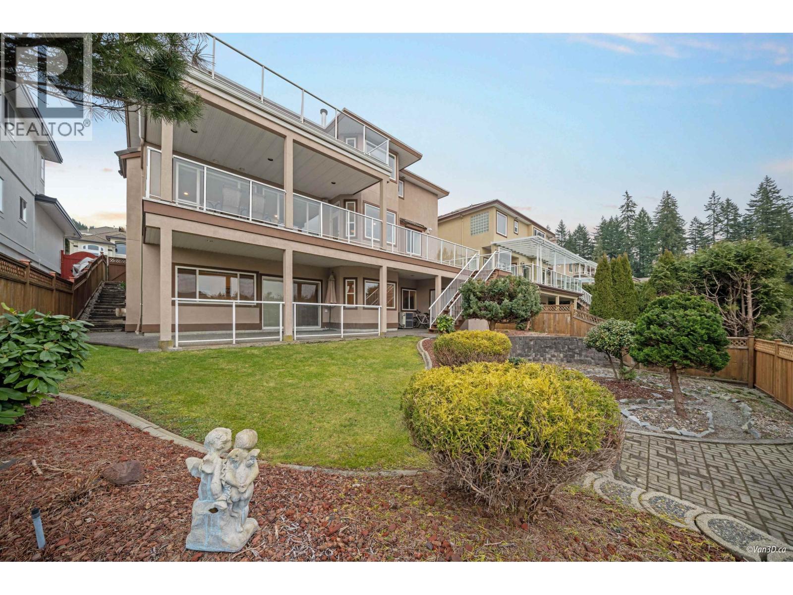 3062 Timber Court, Coquitlam, British Columbia  V3E 2Y8 - Photo 3 - R3049205