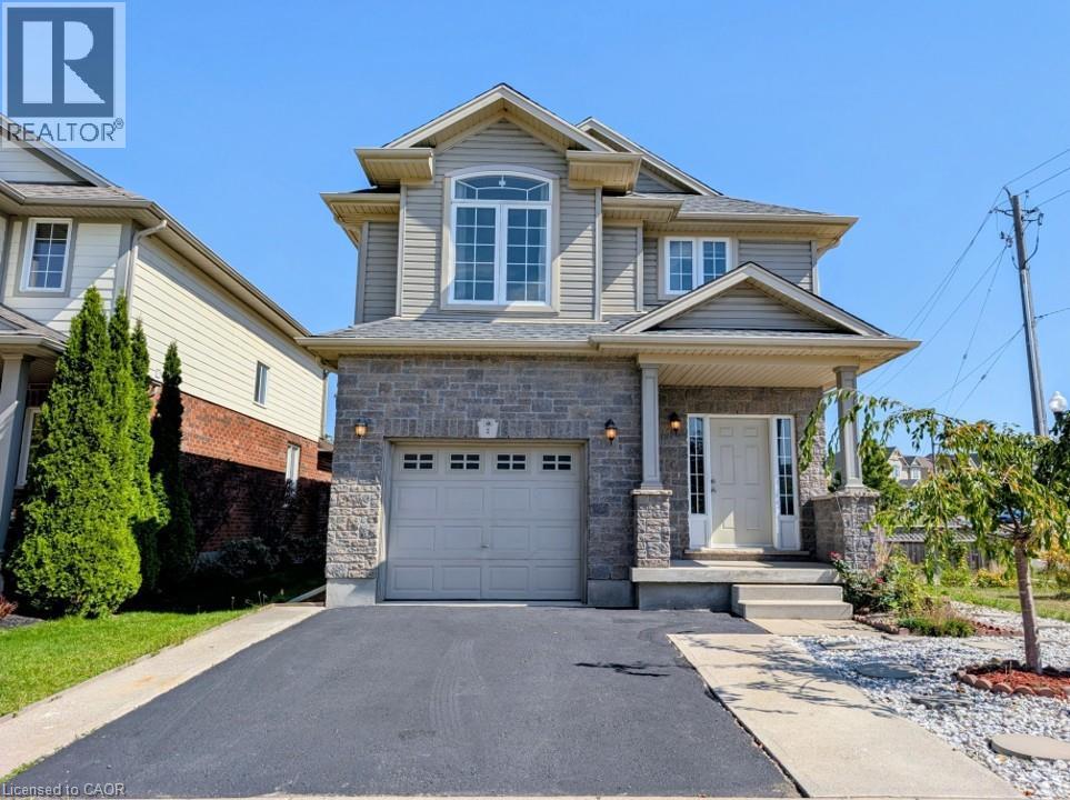 2 VALEBROOK Street, Kitchener, Ontario