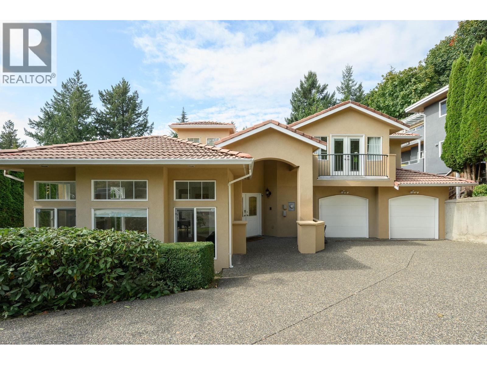 2757 CHELSEA COURT, West Vancouver, British Columbia