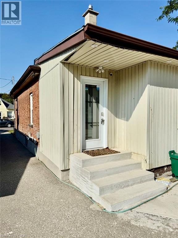 311 Marlborough Street, Brantford, Ontario  N3S 4T8 - Photo 6 - 40771095