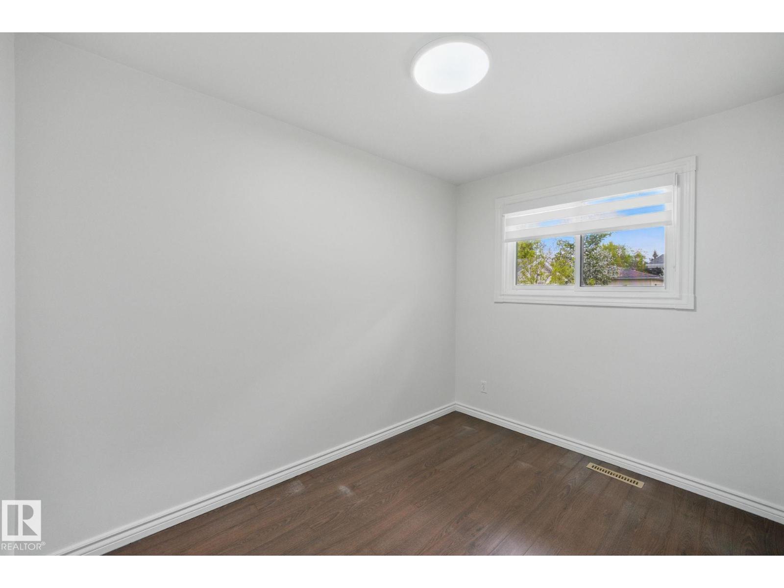 13316 136 Av Nw, Edmonton, Alberta  T5L 4B3 - Photo 19 - E4458205