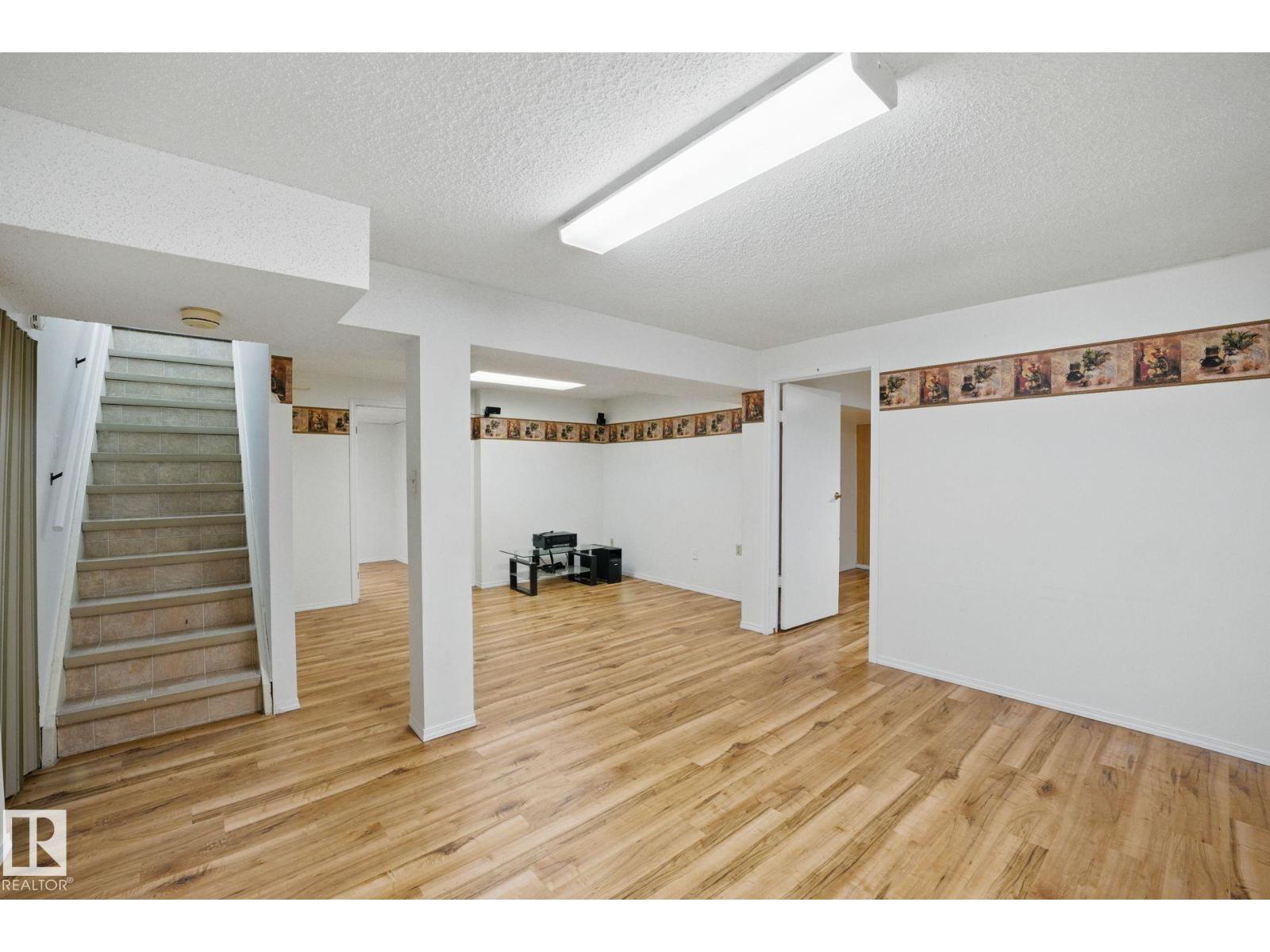 13316 136 Av Nw, Edmonton, Alberta  T5L 4B3 - Photo 21 - E4458205