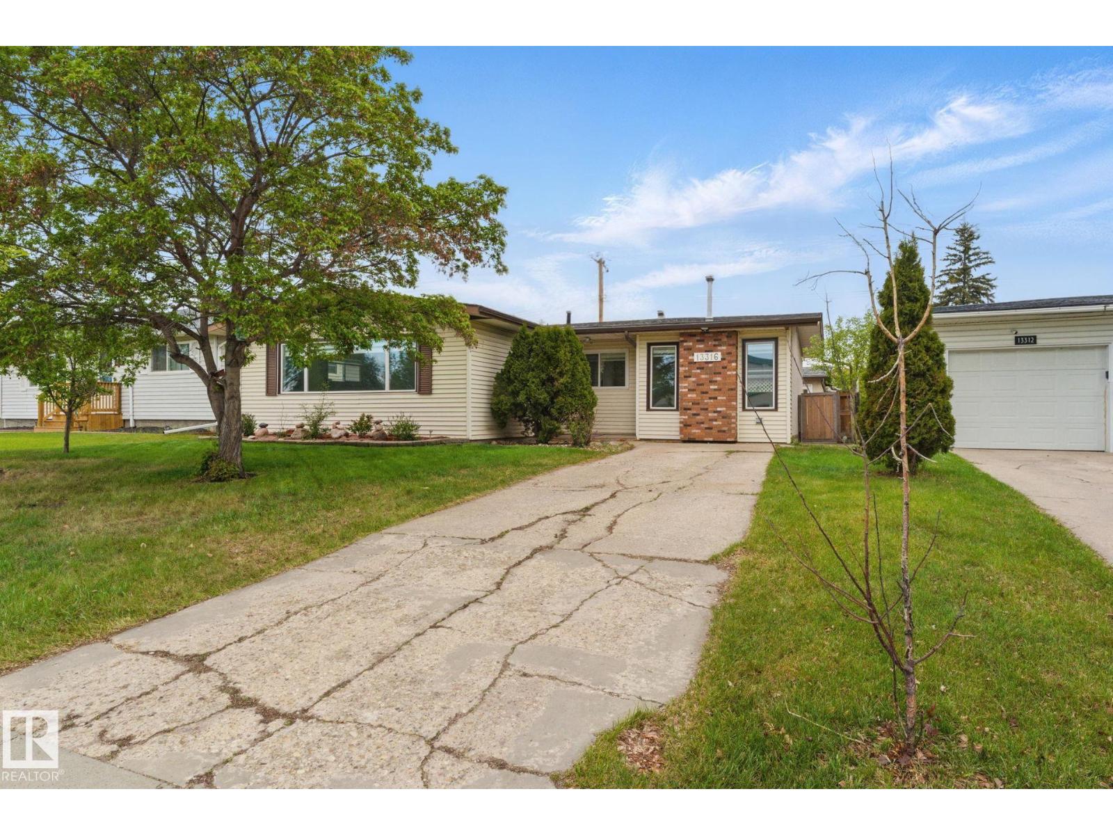 13316 136 Av Nw, Edmonton, Alberta  T5L 4B3 - Photo 30 - E4458205