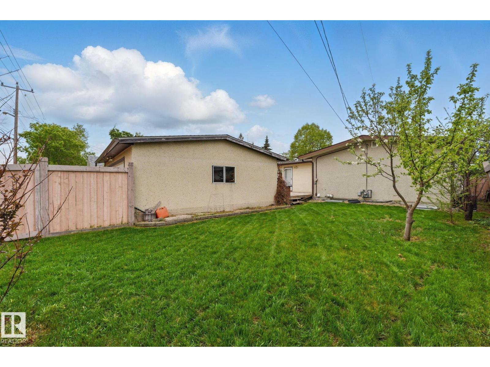 13316 136 Av Nw, Edmonton, Alberta  T5L 4B3 - Photo 37 - E4458205
