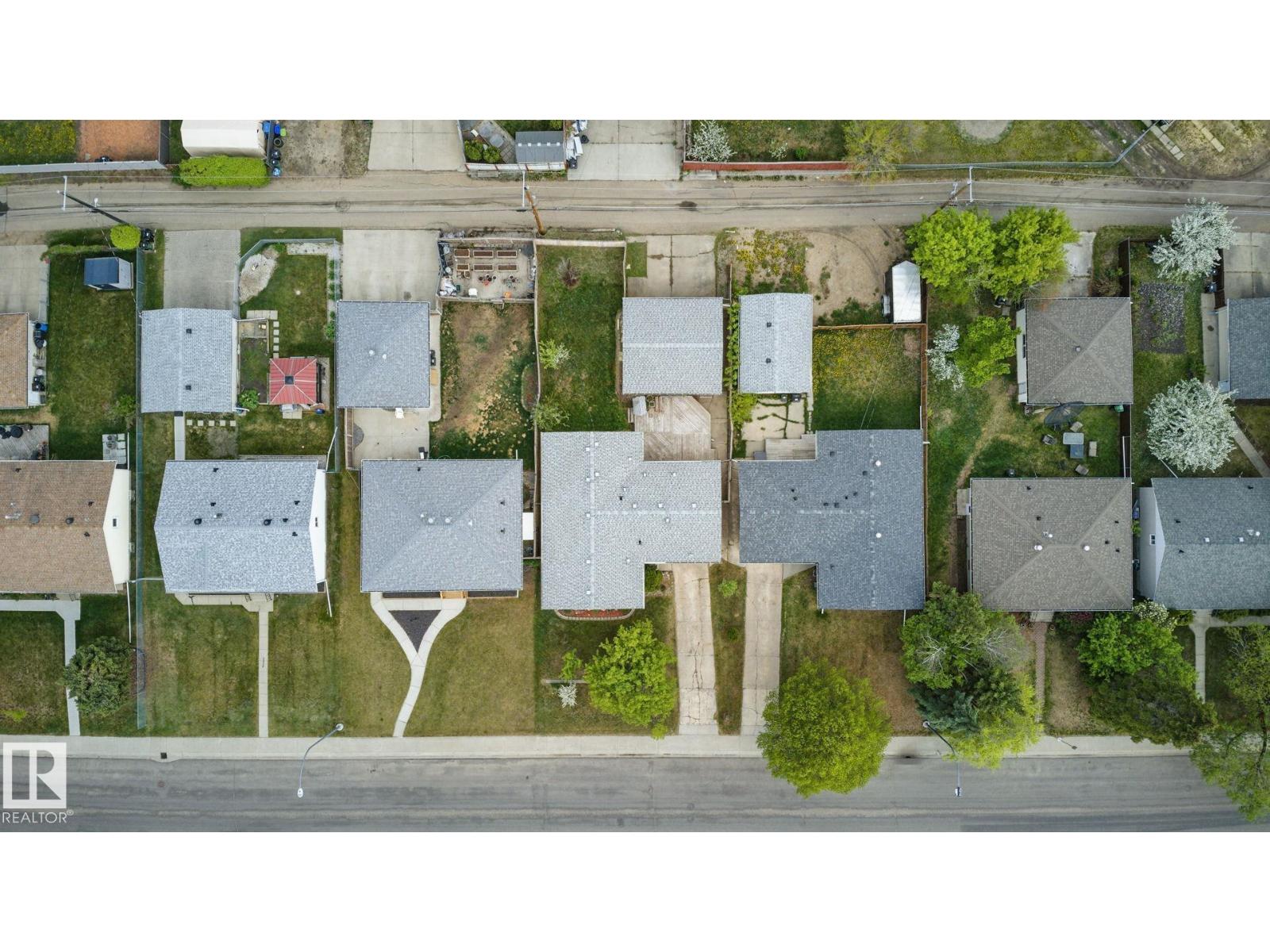 13316 136 Av Nw, Edmonton, Alberta  T5L 4B3 - Photo 39 - E4458205