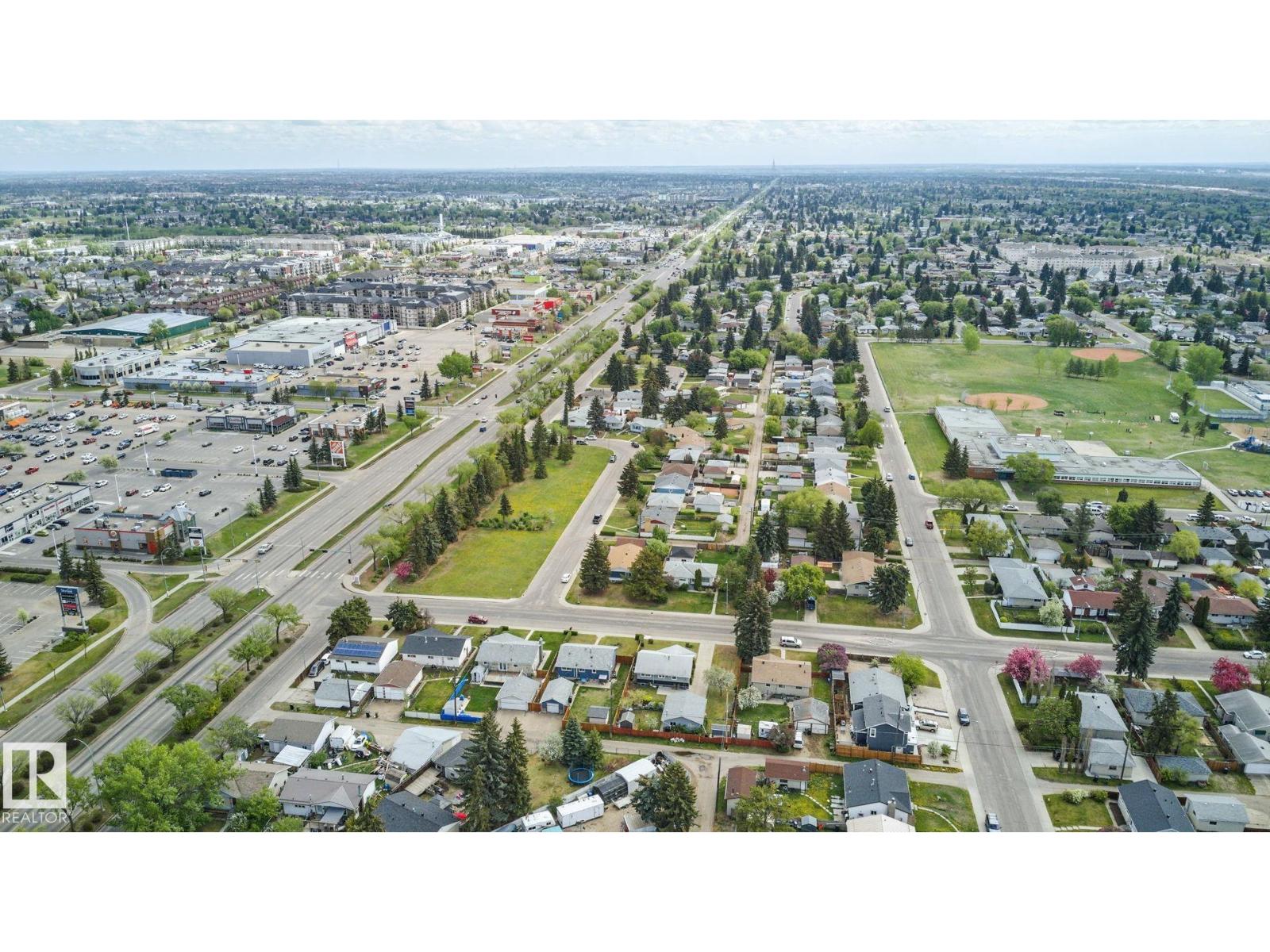 13316 136 Av Nw, Edmonton, Alberta  T5L 4B3 - Photo 49 - E4458205