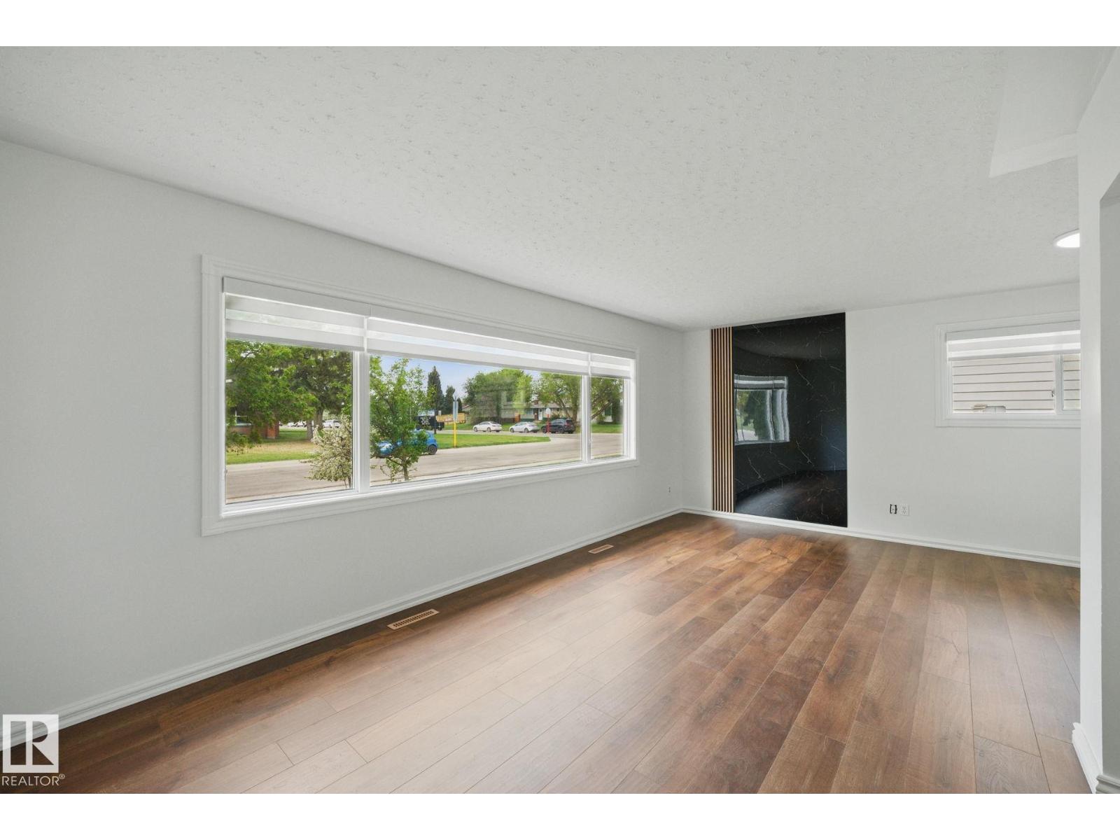 13316 136 Av Nw, Edmonton, Alberta  T5L 4B3 - Photo 5 - E4458205