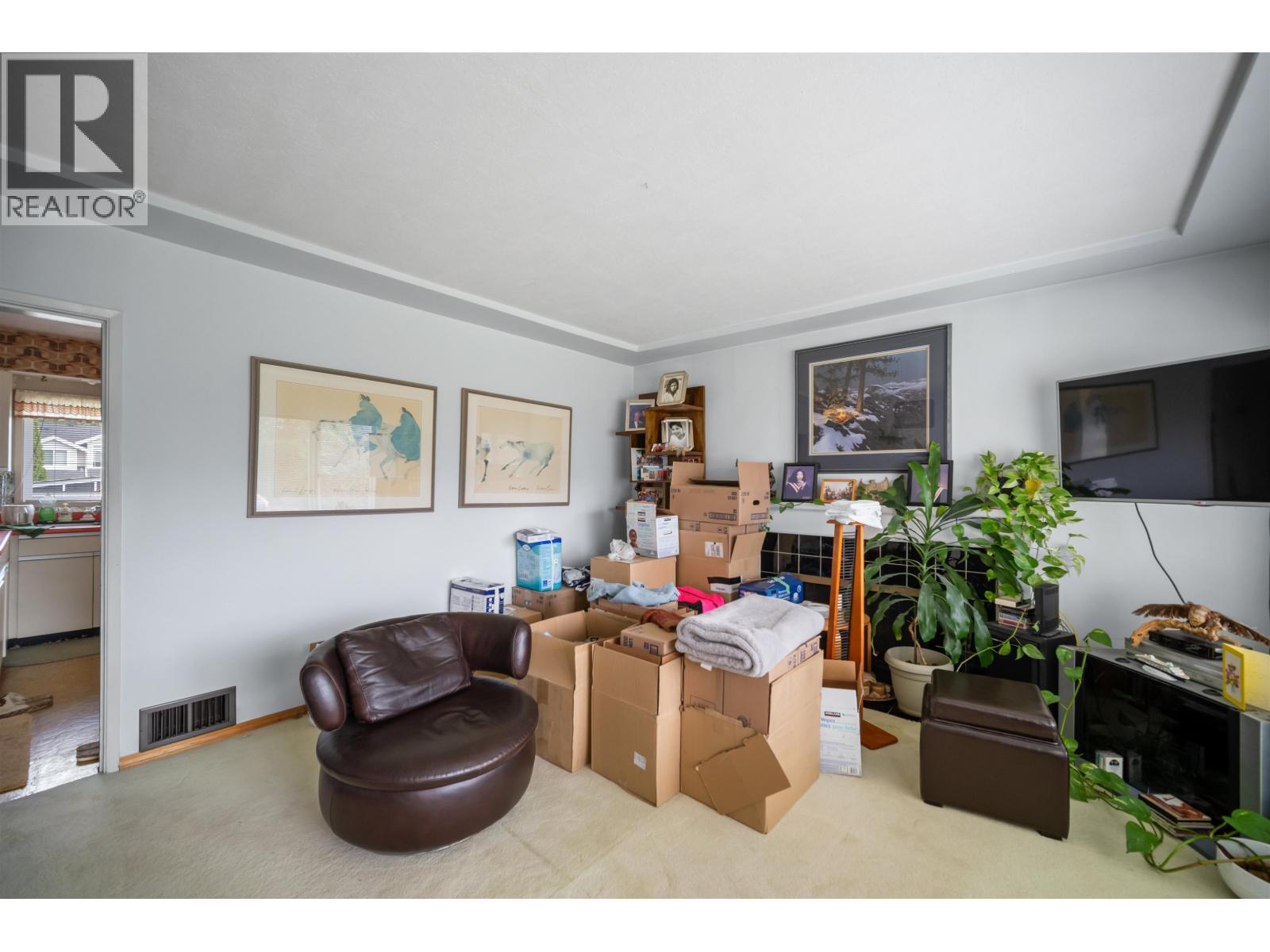 6530 Leibly Avenue, Burnaby, British Columbia  V5E 3E3 - Photo 8 - R3048937