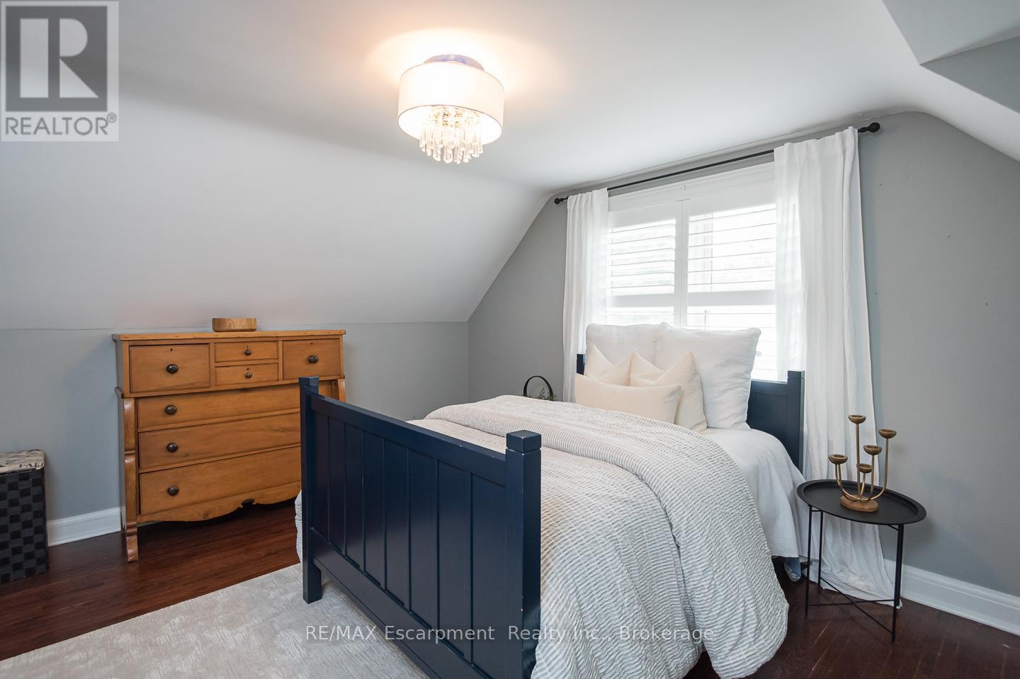 124 Lydia Avenue, Milton, Ontario  L9T 2H1 - Photo 27 - W12410799