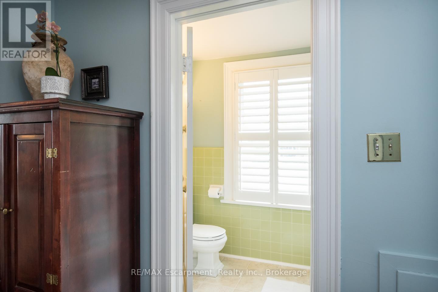 124 Lydia Avenue, Milton, Ontario  L9T 2H1 - Photo 28 - W12410799