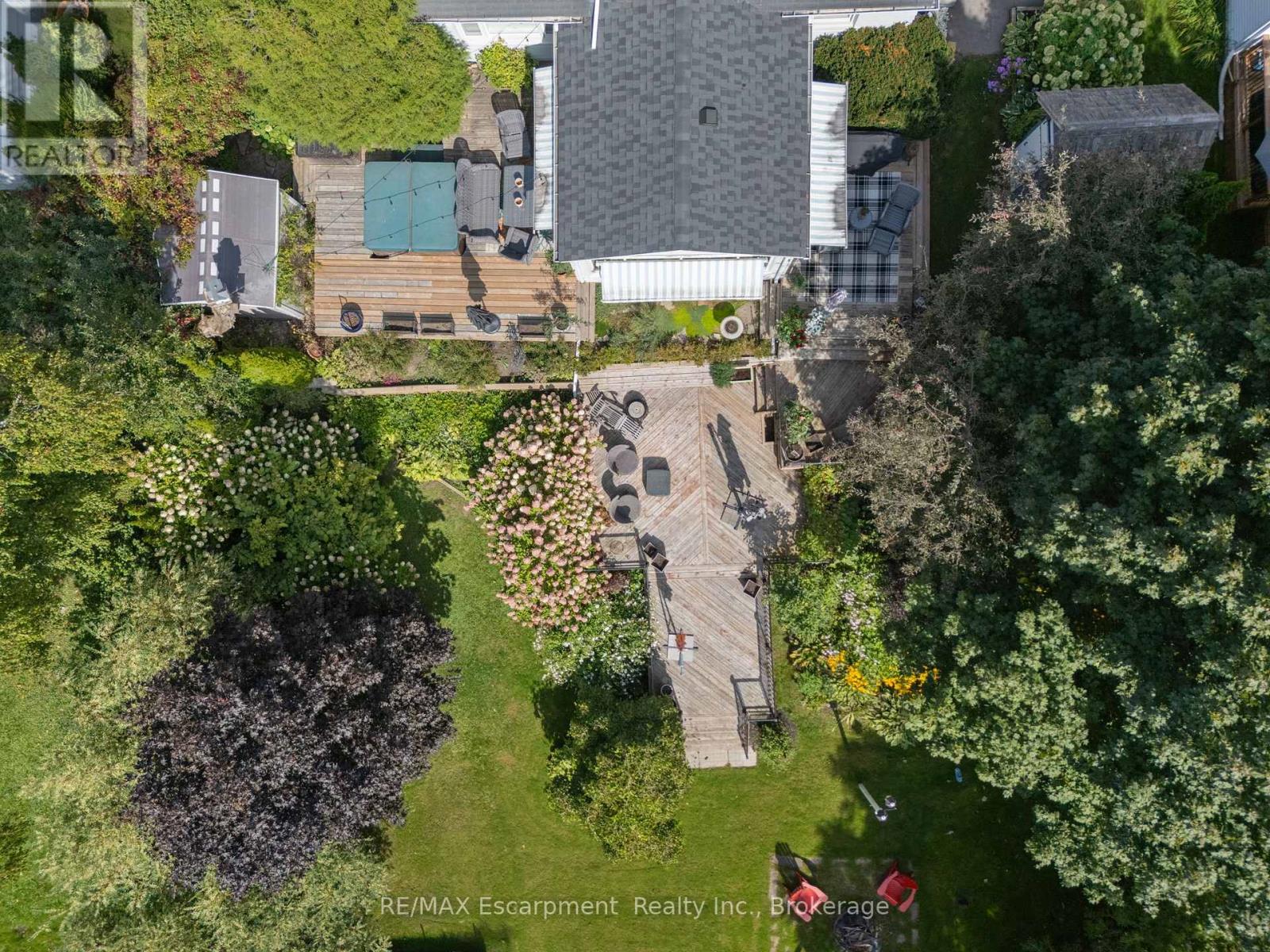 124 Lydia Avenue, Milton, Ontario  L9T 2H1 - Photo 38 - W12410799