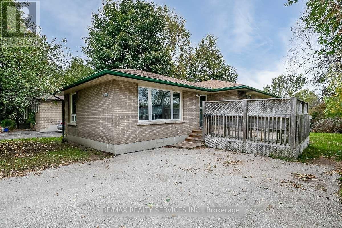41 MACLAREN AVENUE, Barrie, Ontario