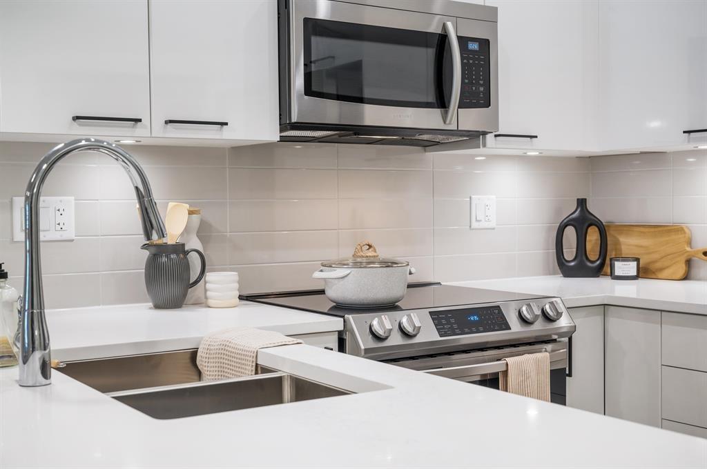 603 5504 Brydon Crescent, Langley, British Columbia  V3A 4A4 - Photo 4 - R3049051