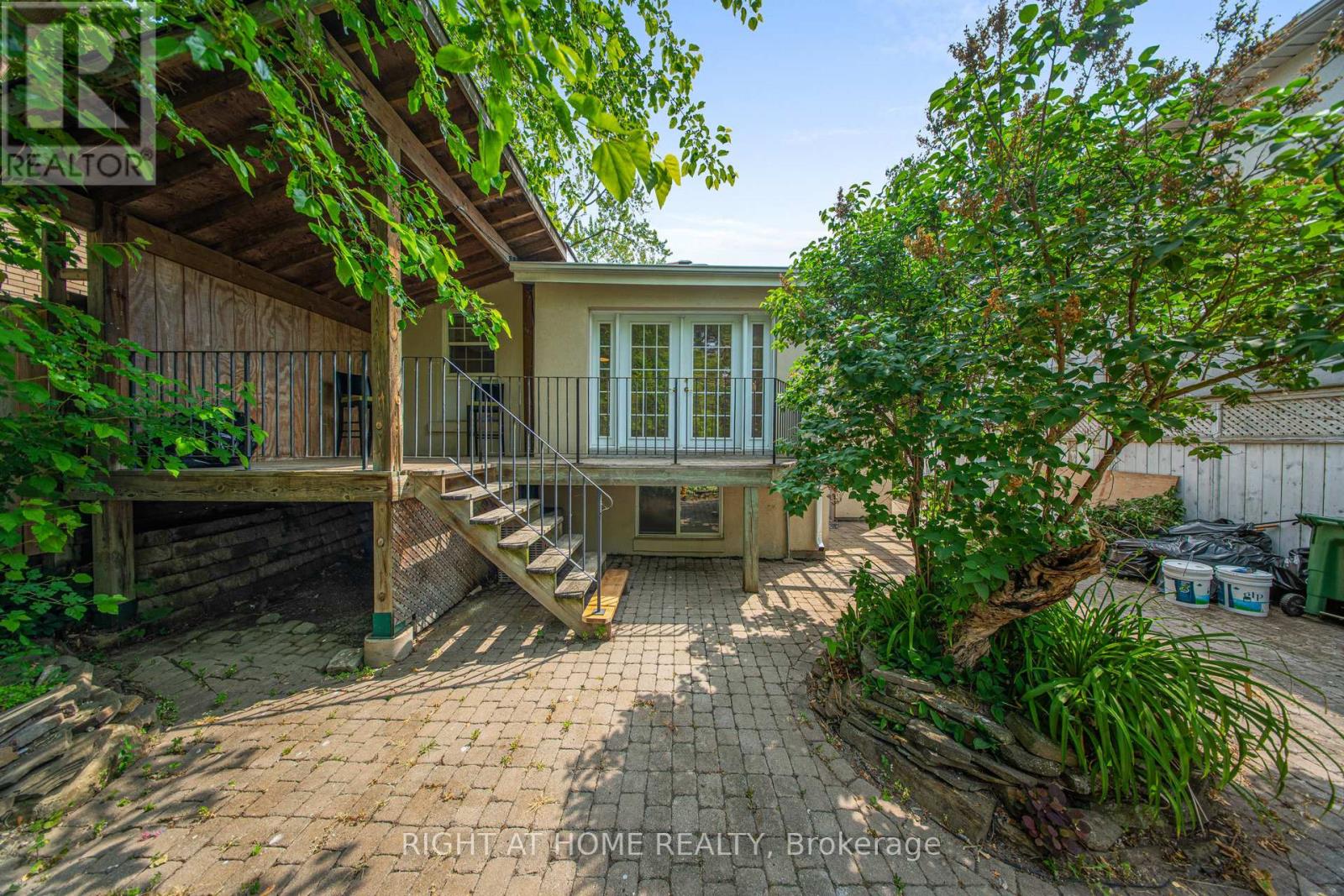 170 Queens Avenue, Toronto, Ontario  M8V 2N9 - Photo 45 - W12410751