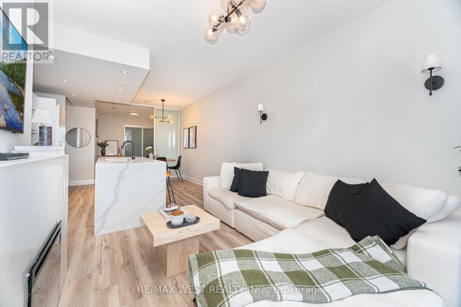 1612 - 88 Park Lawn Road, Toronto, Ontario  M8Y 0B5 - Photo 17 - W12410753