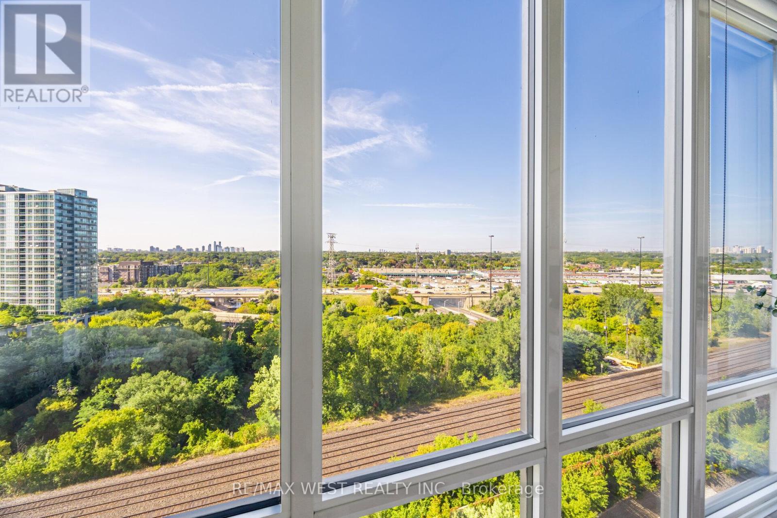 1612 - 88 Park Lawn Road, Toronto, Ontario  M8Y 0B5 - Photo 21 - W12410753