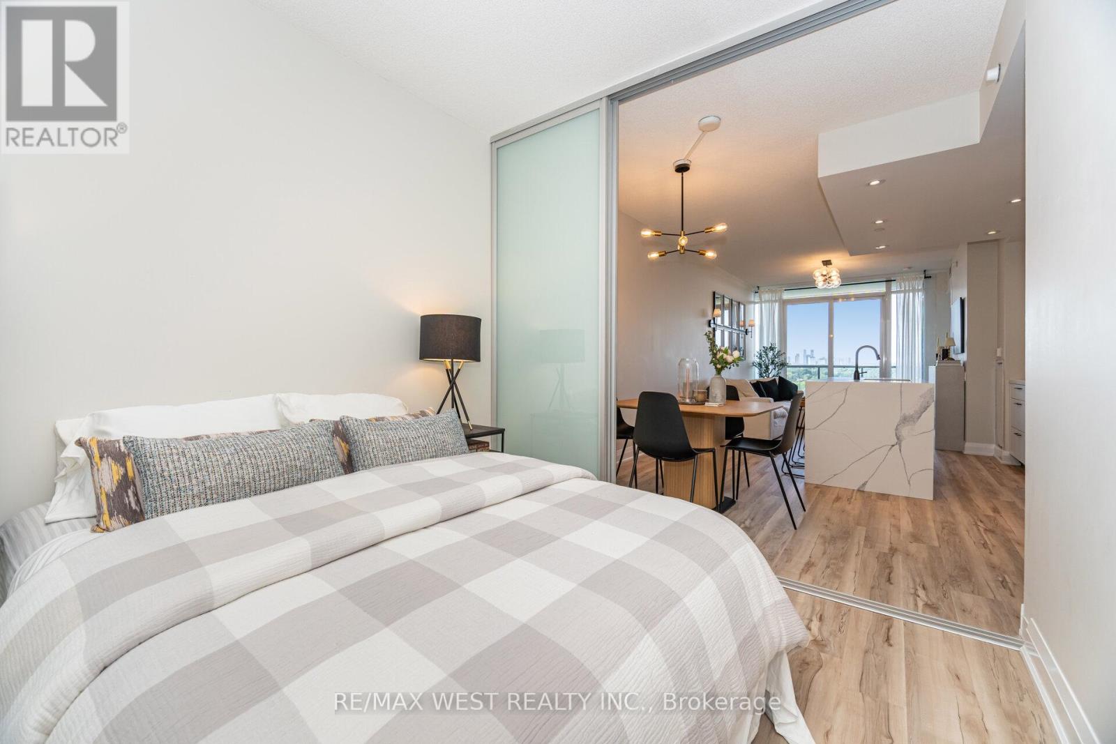 1612 - 88 Park Lawn Road, Toronto, Ontario  M8Y 0B5 - Photo 25 - W12410753